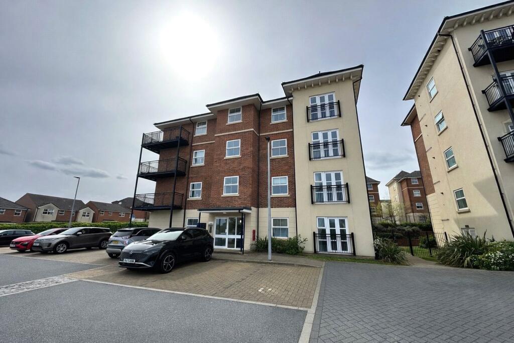 2 bed 1st Floor Flat for rent in Farnborough. From Bridges Estate Agents - Farnborough