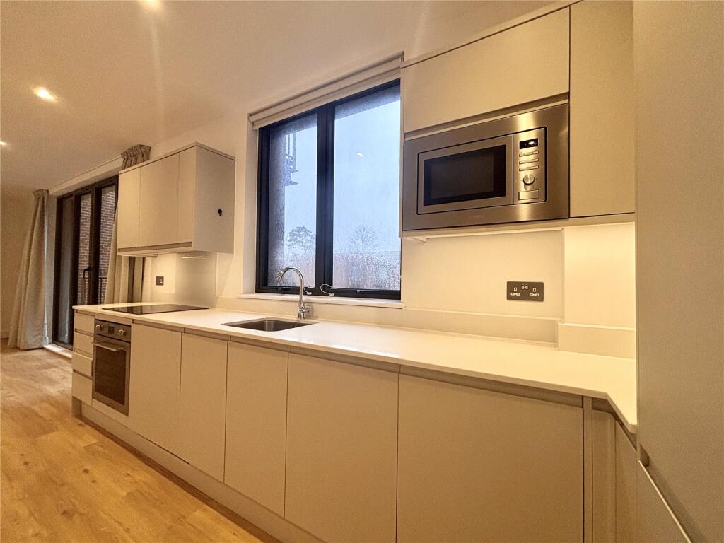 1 bed 1st Floor Flat for rent in Farnborough. From Bridges Estate Agents - Farnborough