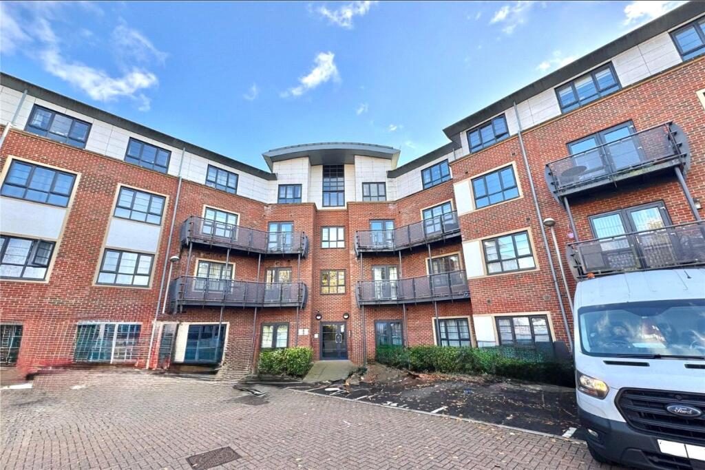 2 bed 1st Floor Flat for rent in Farnborough. From Bridges Estate Agents - Farnborough