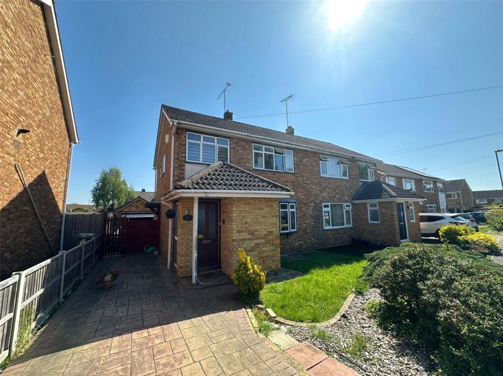 3 bed Semi Detached for rent in Farnborough. From Bridges Estate Agents - Farnborough
