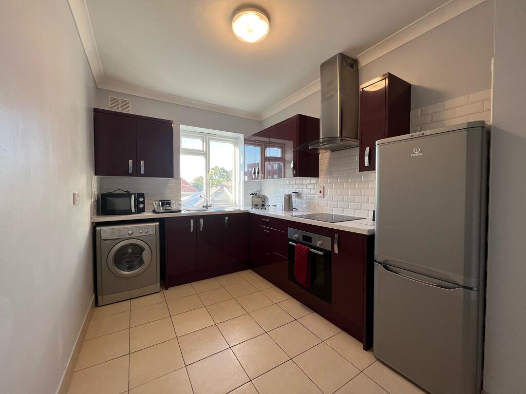 1 bed 1st Floor Flat for rent in Farnborough. From Bridges Estate Agents - Farnborough