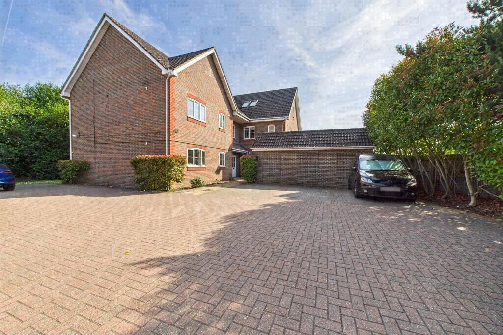1 bed 1st Floor Flat for rent in Farnborough. From Bridges Estate Agents - Farnborough