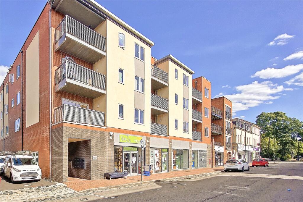 2 bed 1st Floor Flat for rent in Farnborough. From Bridges Estate Agents - Farnborough