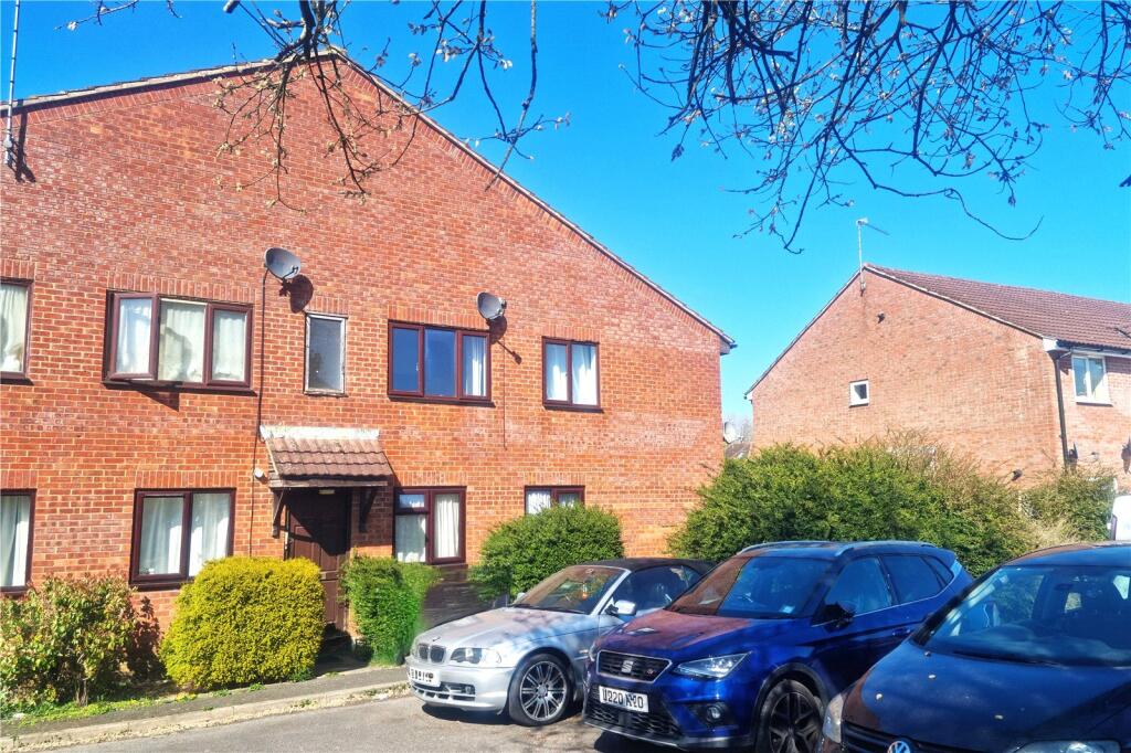 2 bed Annexe for rent in Tongham. From Bridges Estate Agents - Farnham