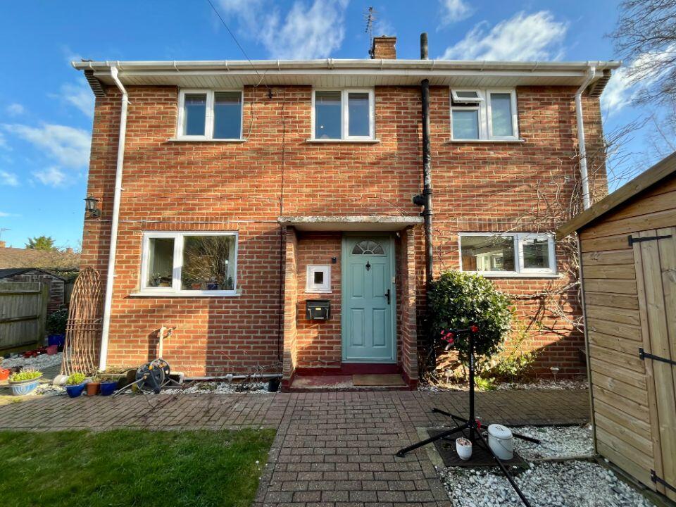 3 bed End of Terrace for rent in Farnham. From Bridges Estate Agents - Farnham 3 bed End of Terrace for rent in Farnham. From Bridges Estate Agents - Farnham