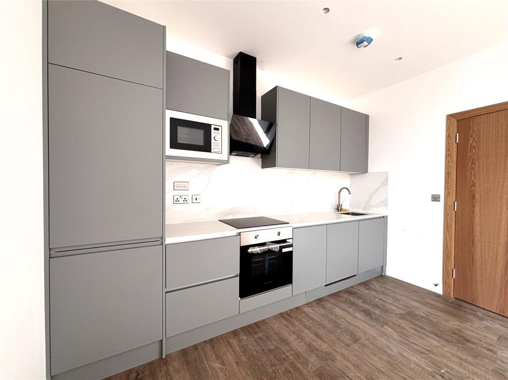 1 bed Not Specified for rent in . From Bridges Estate Agents - Fleet