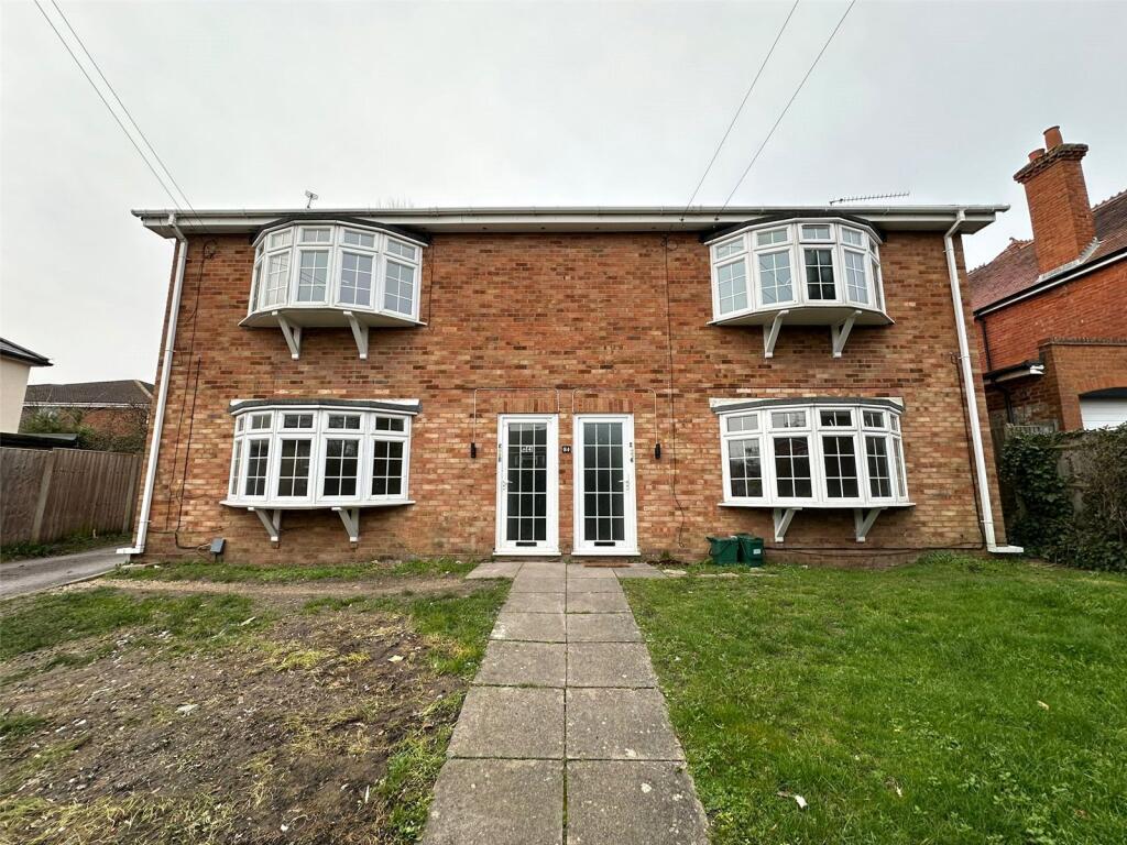 2 bed Annexe for rent in Fleet. From Bridges Estate Agents - Fleet
