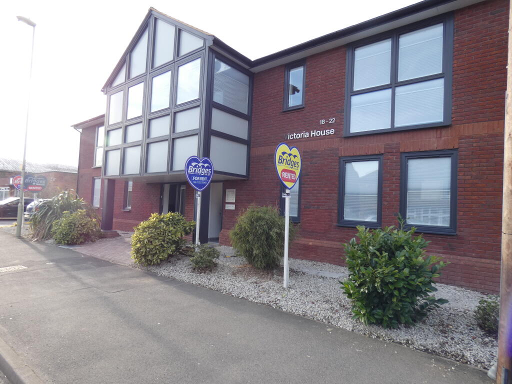 1 bed 1st Floor Flat for rent in Fleet. From Bridges Estate Agents - Fleet