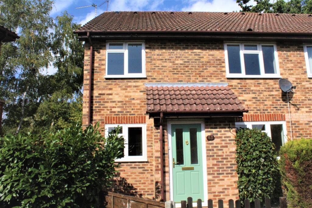 2 bed End of Terrace for rent in Crookham Village. From Bridges Estate Agents - Fleet