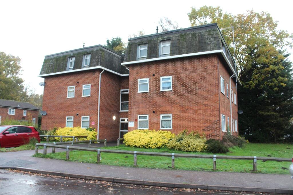 1 bed 1st Floor Flat for rent in Crookham Village. From Bridges Estate Agents - Fleet 1 bed 1st Floor Flat for rent in Crookham Village. From Bridges Estate Agents - Fleet