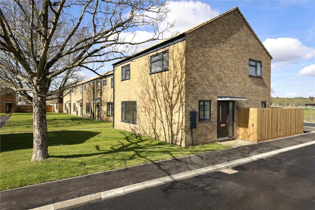 3 bed Detached for rent in Deepcut. From Bridges Estate Agents - Frimley