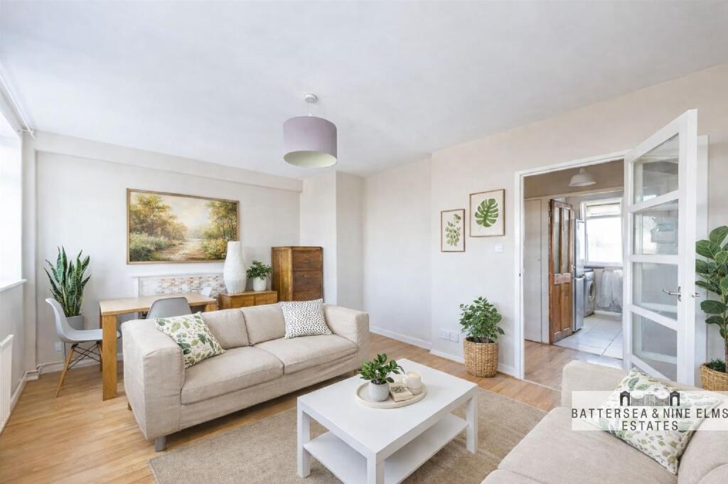 3 bed Apartment for rent in Clapham. From Battersea & Nine Elms Estates - London 3 bed Apartment for rent in Clapham. From Battersea & Nine Elms Estates - London