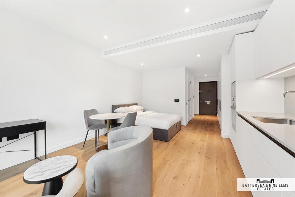 4 bed Studio for rent in Battersea. From Battersea & Nine Elms Estates - London