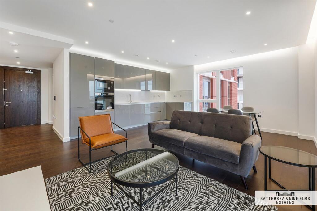 2 bed Apartment for rent in Battersea. From Battersea & Nine Elms Estates - London