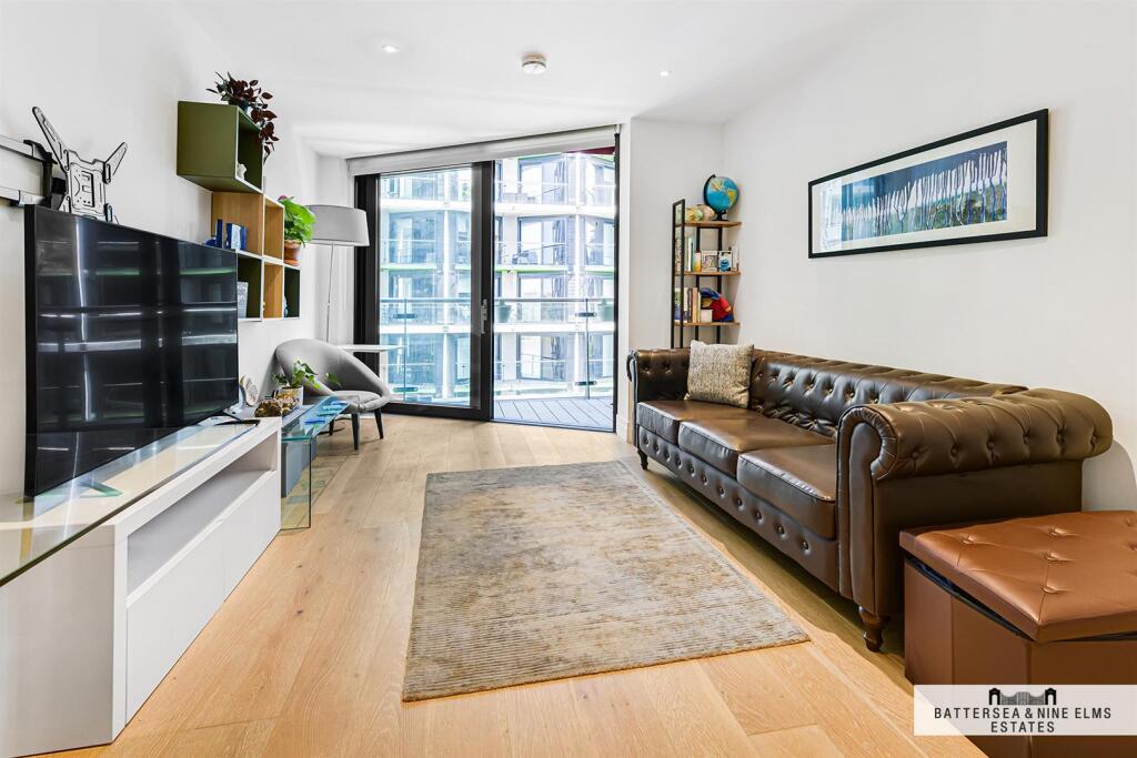 1 bed 1st Floor Flat for rent in London. From Battersea & Nine Elms Estates - London