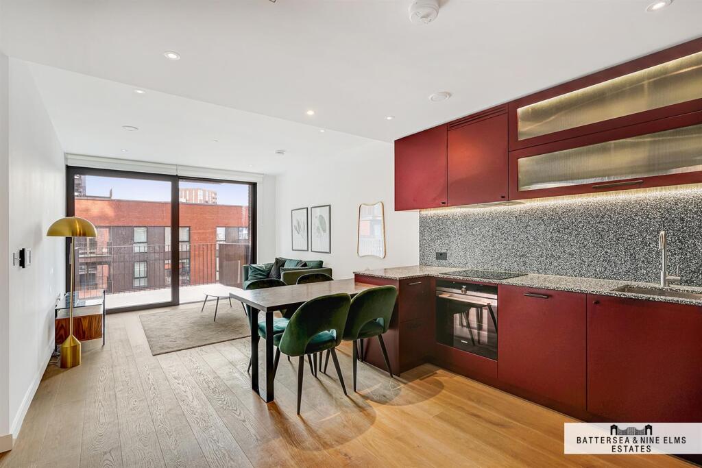 2 bed Apartment for rent in Battersea. From Battersea & Nine Elms Estates - London 2 bed Apartment for rent in Battersea. From Battersea & Nine Elms Estates - London