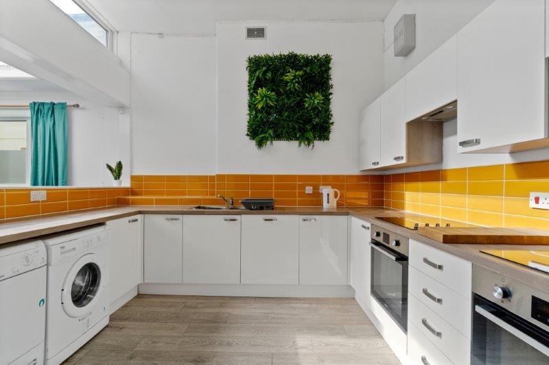 6 bed HMO for rent in Plymouth. From Student Life - Plymouth