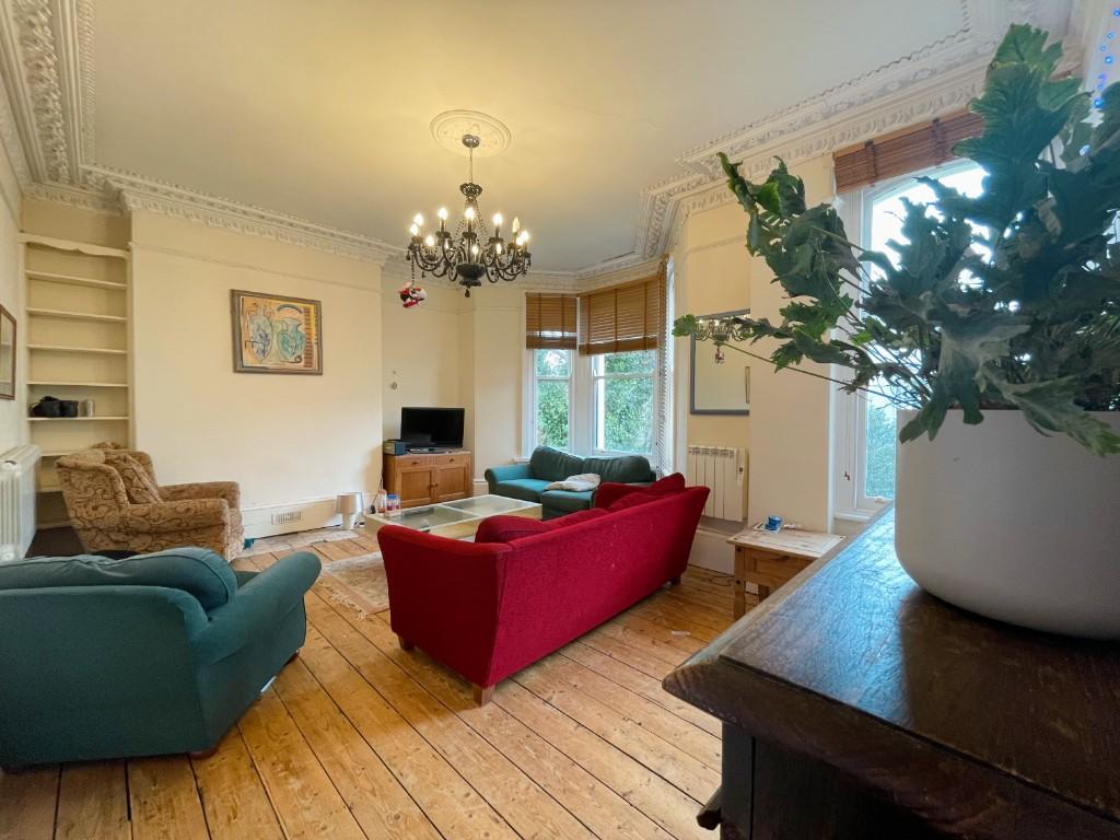 5 bed Mid Terraced House for rent in Plymouth. From Student Life - Plymouth