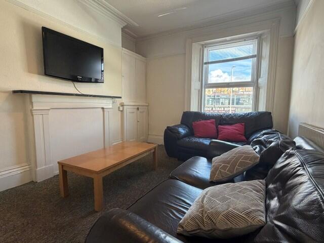 3 bed 1st Floor Flat for rent in Plymouth. From Student Life - Plymouth 3 bed 1st Floor Flat for rent in Plymouth. From Student Life - Plymouth