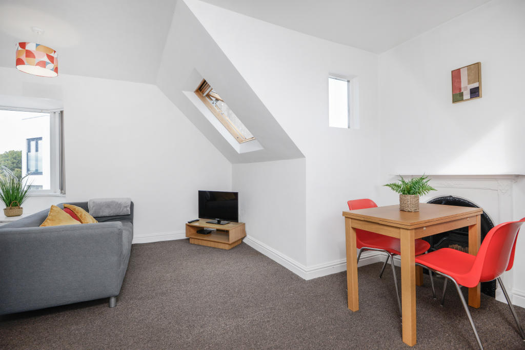2 bed 1st Floor Flat for rent in Plymouth. From Student Life - Plymouth