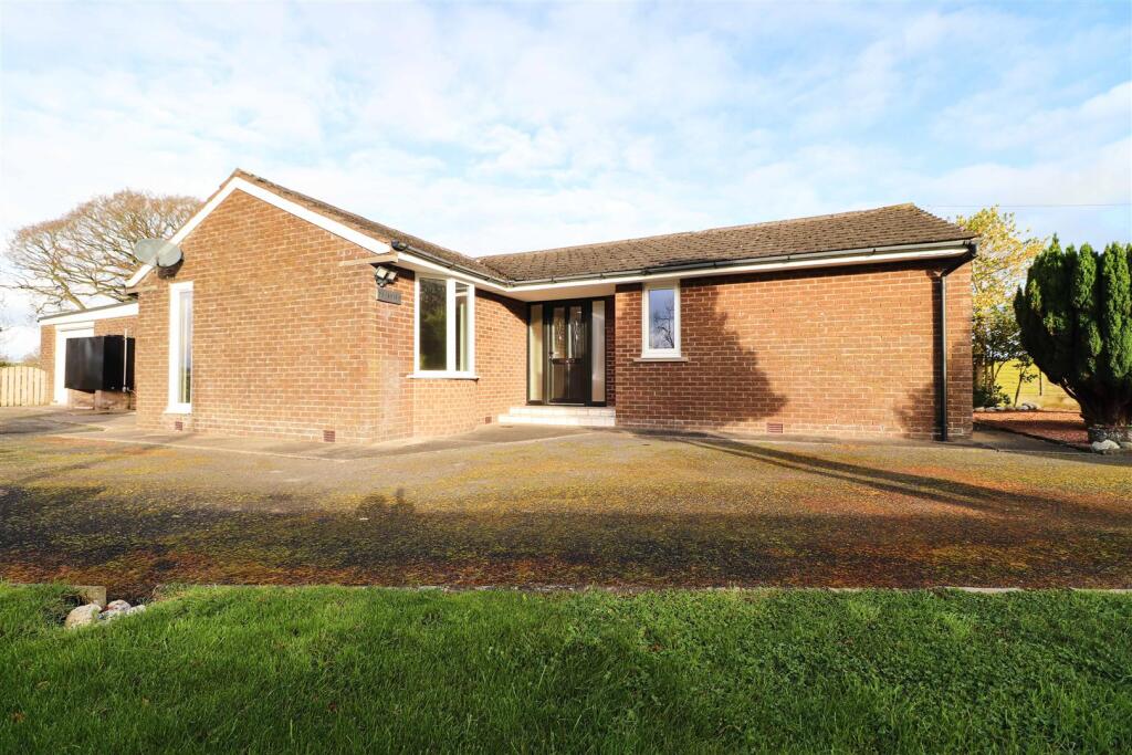 3 bed Bungalow for rent in Highbridge. From Cumbrian Properties - Carlisle