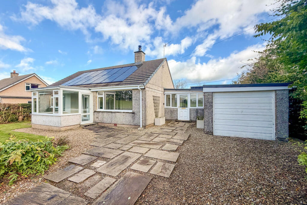 2 bed Detached bungalow for rent in Penrith. From Cumbrian Properties - Penrith 2 bed Detached bungalow for rent in Penrith. From Cumbrian Properties - Penrith