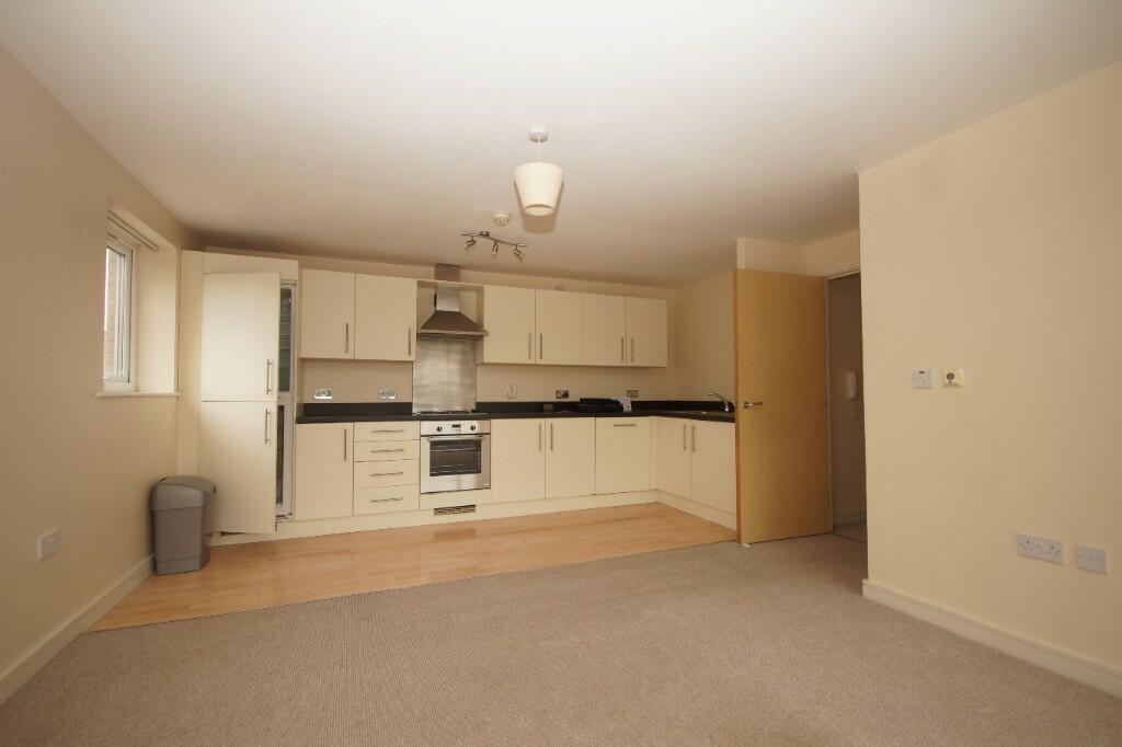 2 bed Apartment for rent in Cardiff. From Crofts Davies & Co - Cardiff 2 bed Apartment for rent in Cardiff. From Crofts Davies & Co - Cardiff