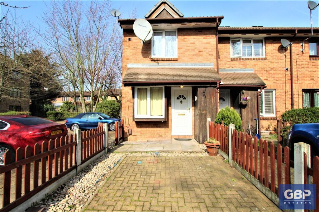 1 bed Mid Terraced House for rent in Dagenham. From GBP Estates - Romford