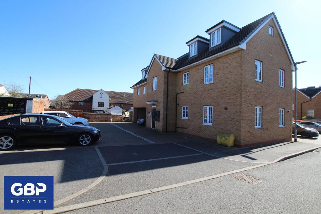 1 bed 1st Floor Flat for rent in Aveley. From GBP Estates - Romford
