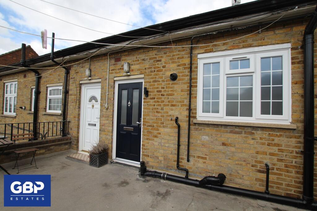 2 bed 1st Floor Flat for rent in Romford. From GBP Estates - Romford