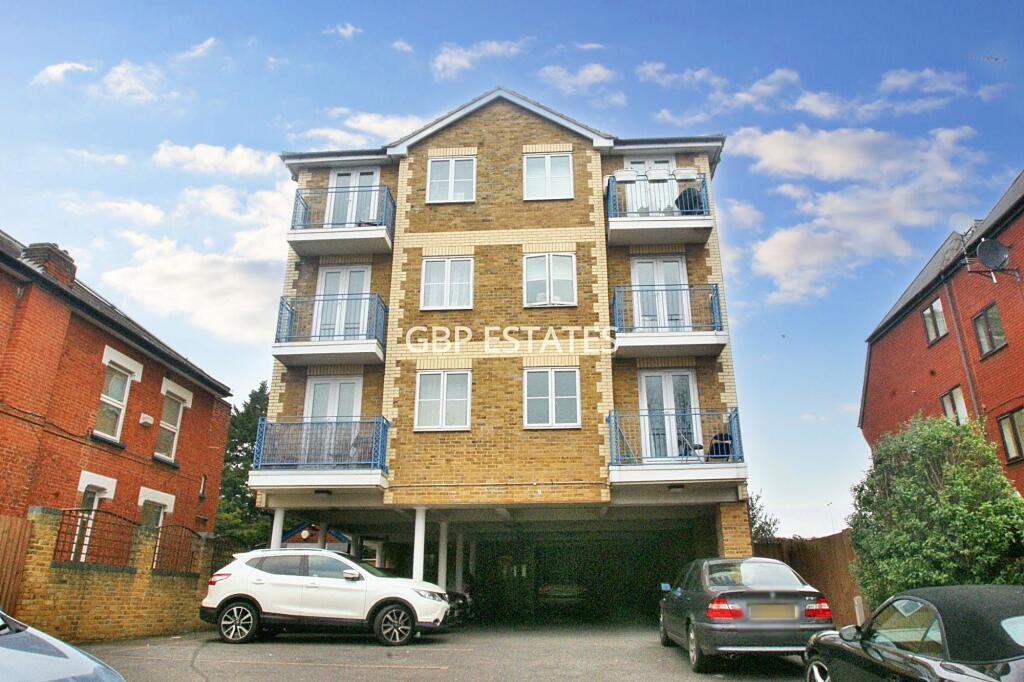 2 bed 1st Floor Flat for rent in Romford. From GBP Estates - Romford 2 bed 1st Floor Flat for rent in Romford. From GBP Estates - Romford