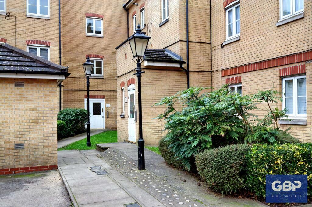 1 bed 1st Floor Flat for rent in Romford. From GBP Estates - Romford 1 bed 1st Floor Flat for rent in Romford. From GBP Estates - Romford