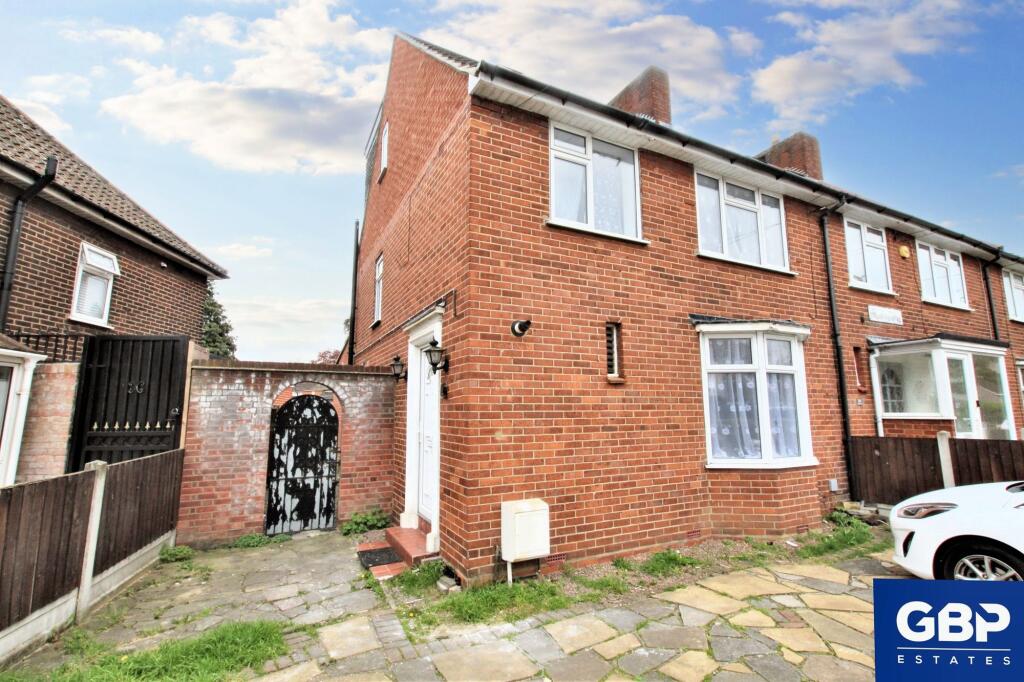 4 bed Semi Detached for rent in Barking. From GBP Estates - Romford