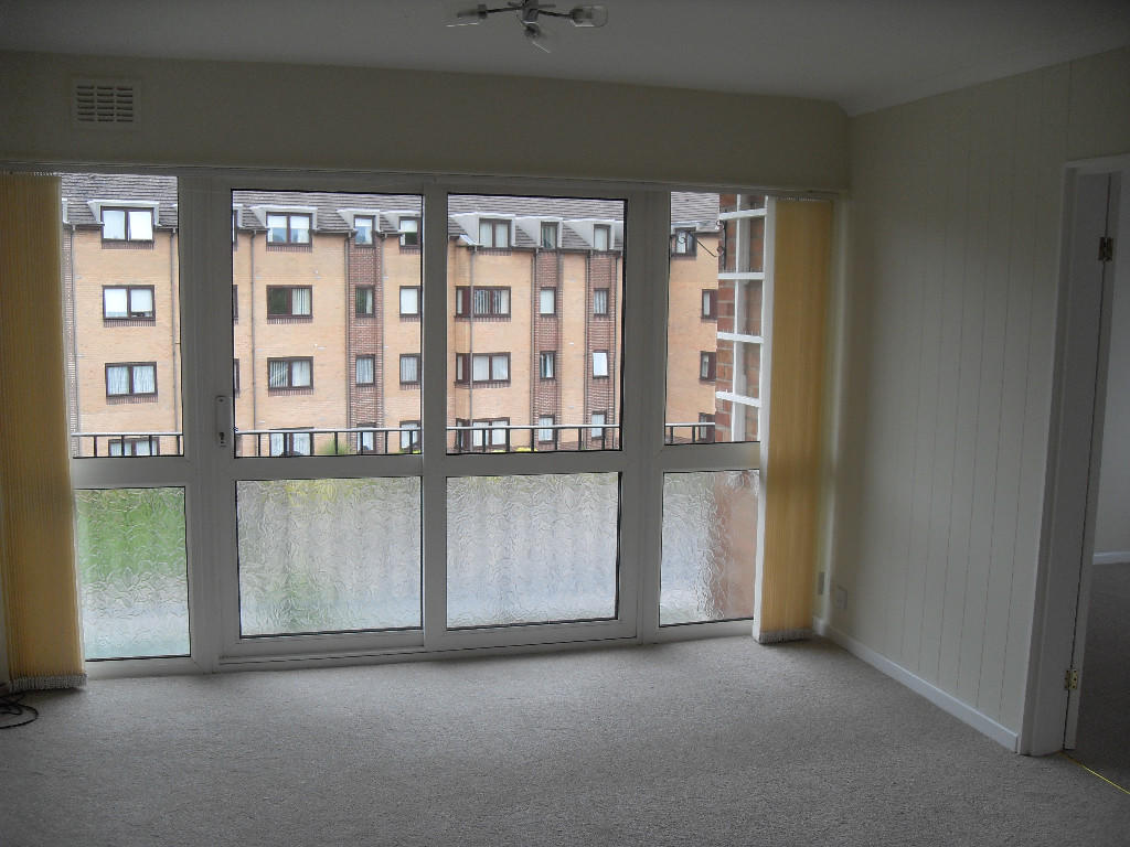 2 bed 1st Floor Flat for rent in Allesley Green. From H2L. Expert Letting - Meriden