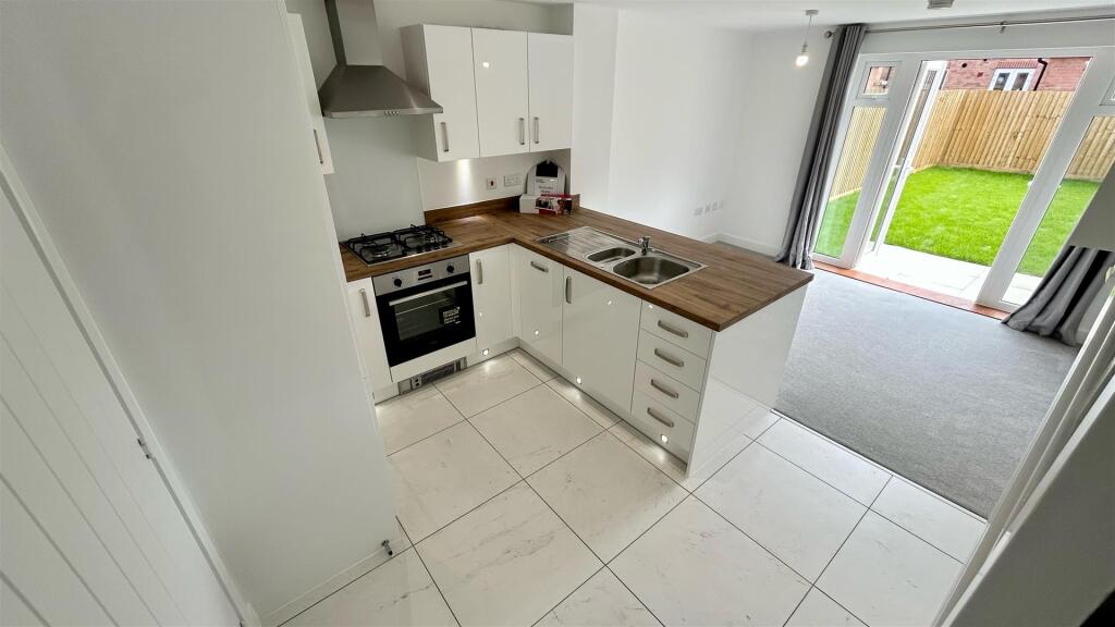 2 bed Semi Detached for rent in Bingham. From HAMMOND Property Services - Bingham 2 bed Semi Detached for rent in Bingham. From HAMMOND Property Services - Bingham