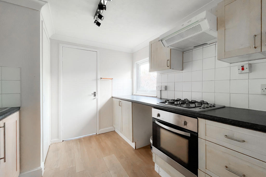 1 bed 1st Floor Flat for rent in Gorleston-on-Sea. From Larkes Estate Agents - Great Yarmouth