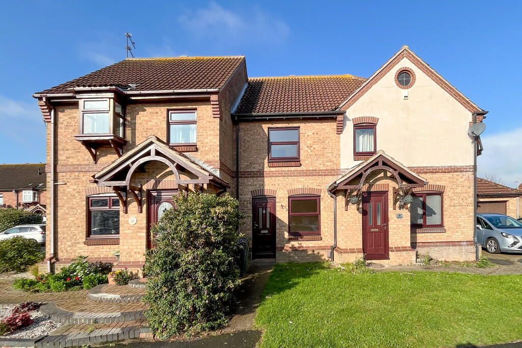 2 bed Mid Terraced House for rent in Caister-on-Sea. From Larkes Estate Agents - Great Yarmouth 2 bed Mid Terraced House for rent in Caister-on-Sea. From Larkes Estate Agents - Great Yarmouth
