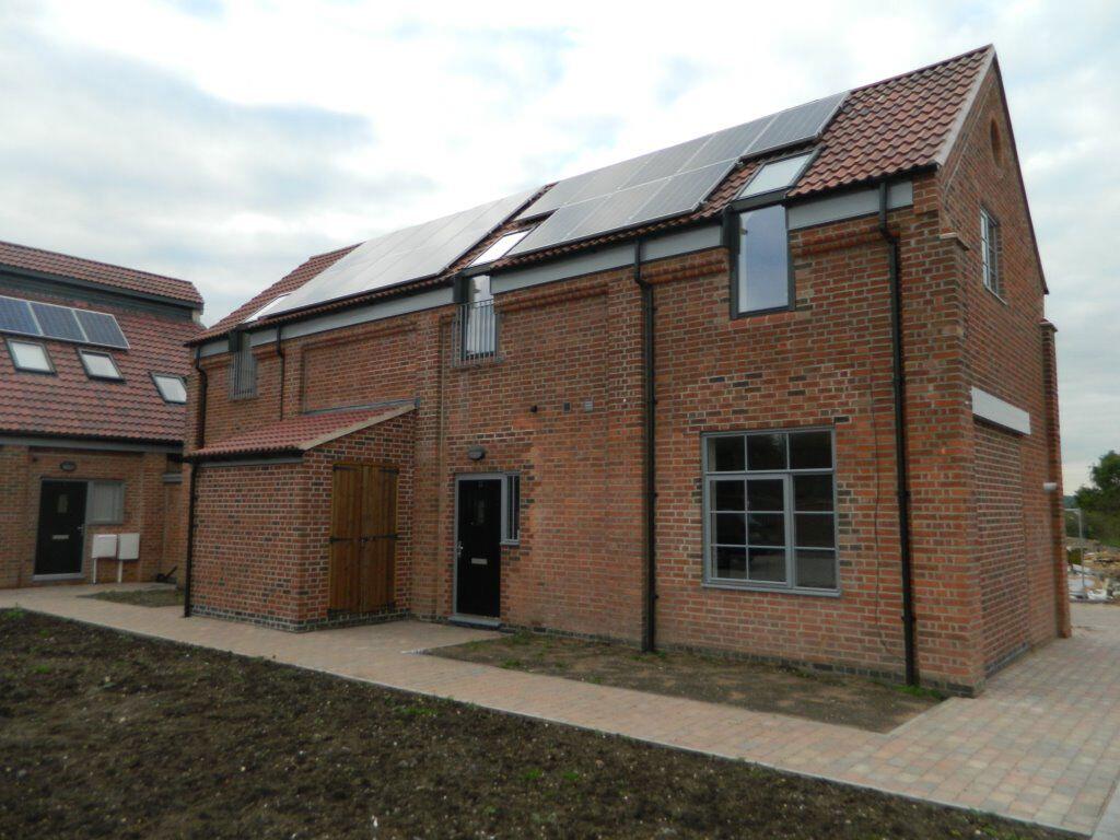 2 bed Apartment for rent in Leicester. From Roy Green Surveyors - Letting & Estate Agents - Leicester