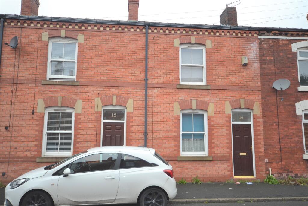 2 bed Mid Terraced House for rent in Wigan. From Northwood - Wigan