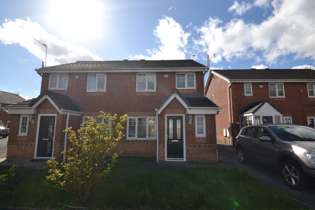 3 bed Semi-Detached House for rent in Wigan. From Northwood - Wigan