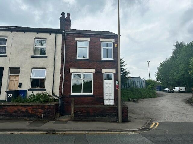 3 bed Mid Terraced House for rent in Wigan. From Northwood - Wigan