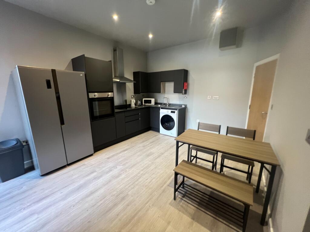 1 bed House Share for rent in Crooke. From Northwood - Wigan