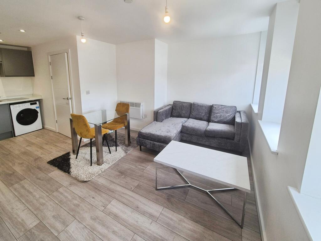 1 bed 1st Floor Flat for rent in Wigan. From Northwood - Wigan