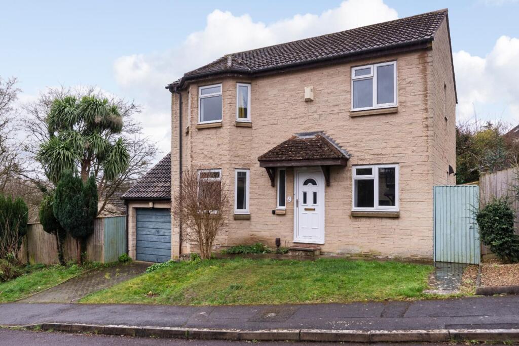 4 bed Detached for rent in Bath. From Zest - Bath