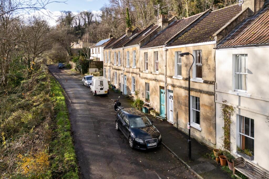 2 bed Mid Terraced House for rent in Upper Swainswick. From Zest - Bath