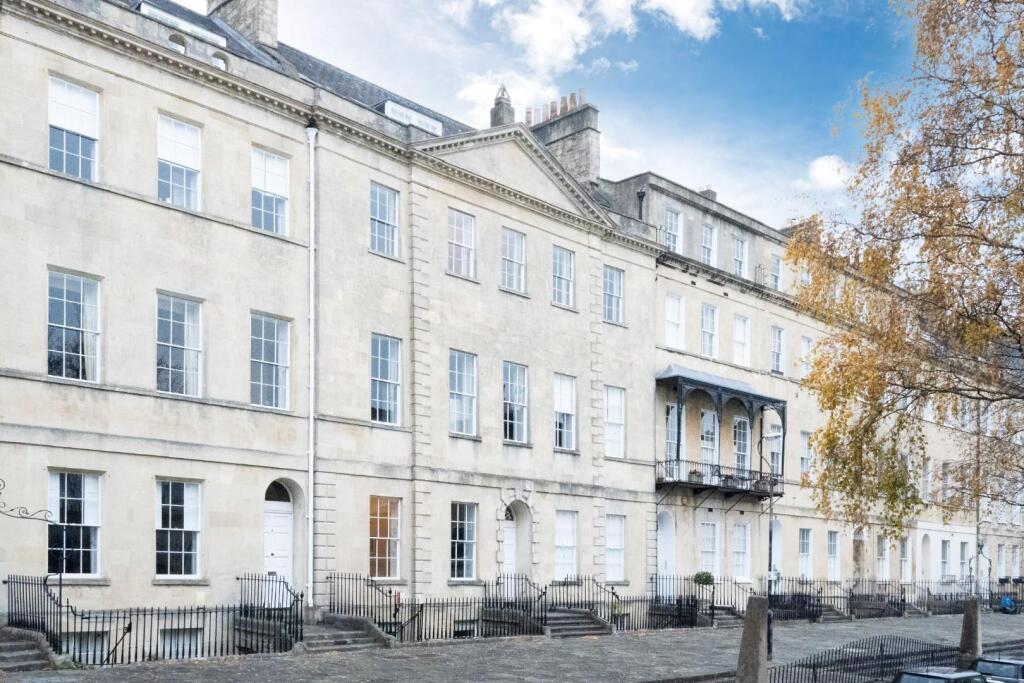 2 bed 1st Floor Flat for rent in Upper Swainswick. From Zest - Bath