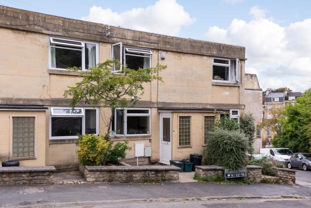 4 bed Mid Terraced House for rent in Upper Swainswick. From Zest - Bath 4 bed Mid Terraced House for rent in Upper Swainswick. From Zest - Bath