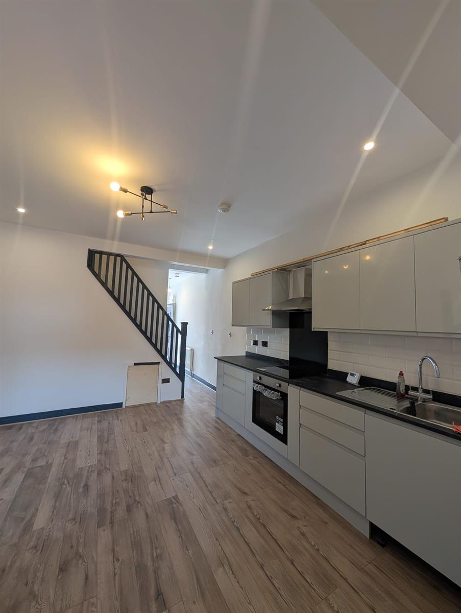 4 bed Mid Terraced House for rent in Manchester. From Buraq Estates