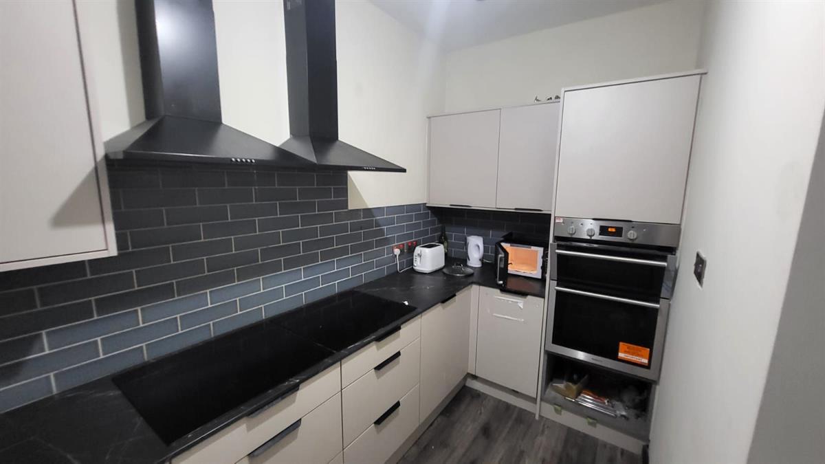 6 bed House Share for rent in Manchester. From Buraq Estates