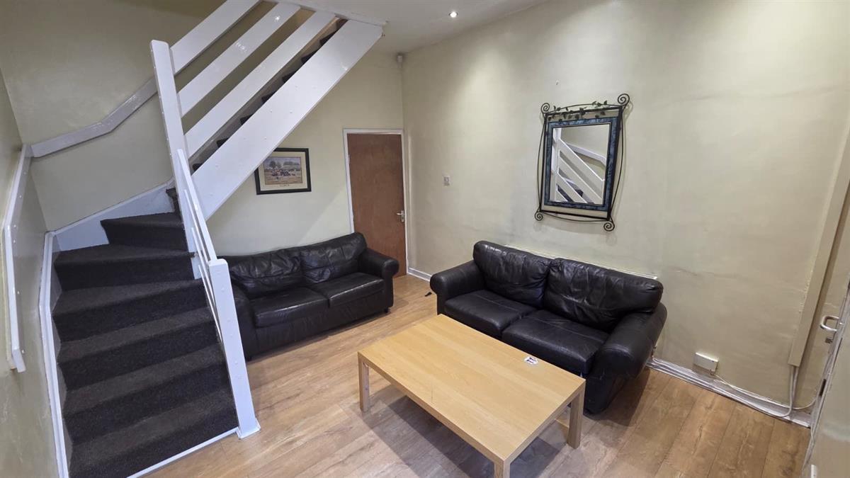 3 bed House Share for rent in Manchester. From Buraq Estates 3 bed House Share for rent in Manchester. From Buraq Estates